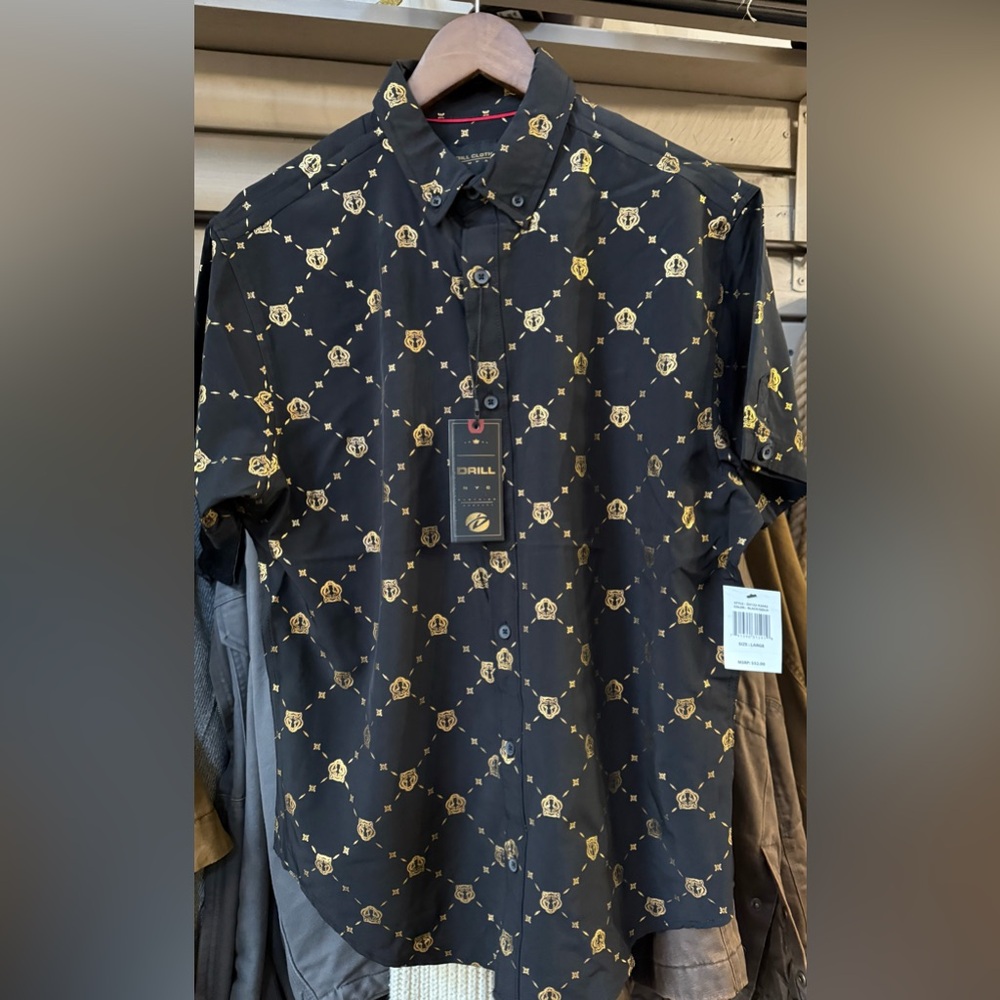 Drill clothing co short sleeve button down dress shirt